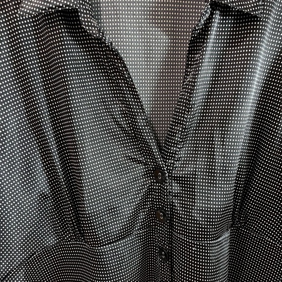 PENNINGTONS Black & White Satin Polka Dot Blouse – Estimated Size 5X - Picture 6 of 8